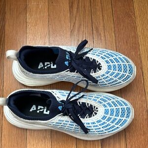 APL Women’s Ziplines